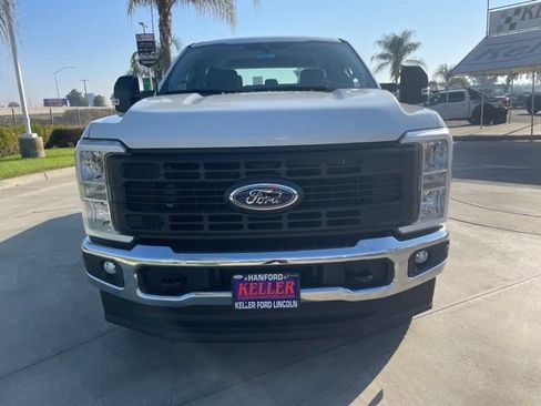 New 2026 Ford F250 XL w/ XL Chrome Package image 8