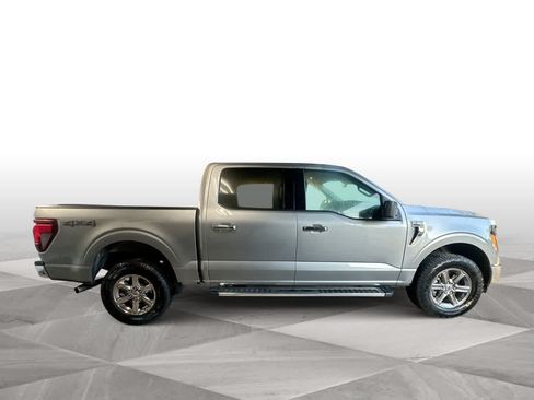 Used 2025 Ford F150 XLT w/ Equipment Group 301A Standard AWD/4WD image 9
