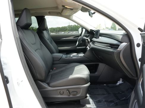 Used 2026 INFINITI QX60 Luxe w/ Cargo Package FWD image 23
