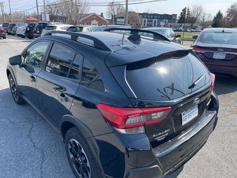 Used 2023 Subaru Crosstrek 2.0i Premium image 19