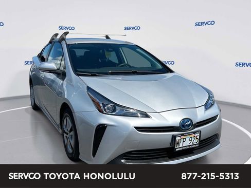 Used 2022 Toyota Prius L Eco FWD image 1