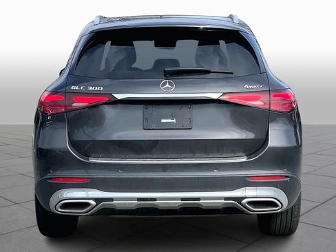 Used 2024 Mercedes-Benz GLC 300 4MATIC image 5