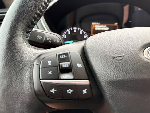 Used 2020 Ford Escape SEL image 18