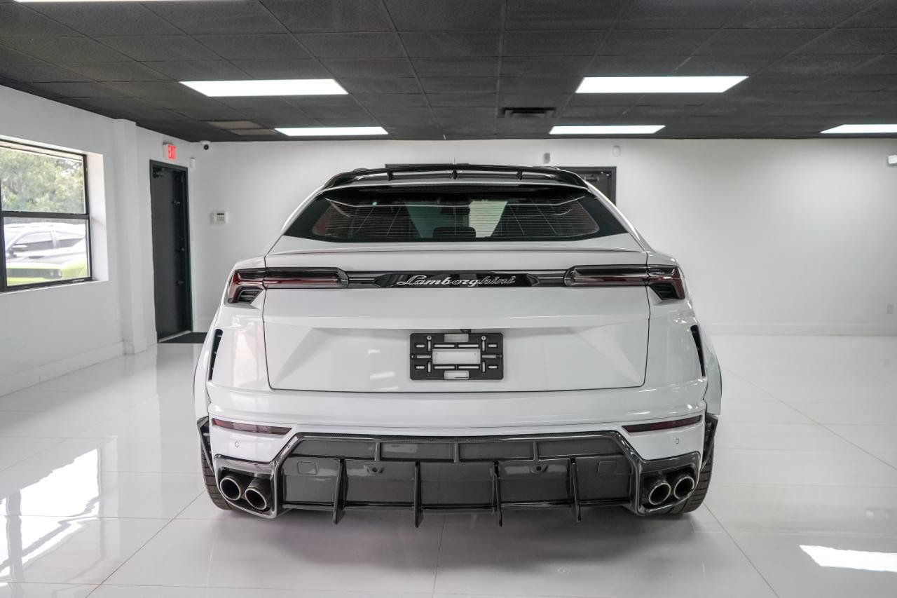 Used 2020 Lamborghini Urus AWD/4WD image 4