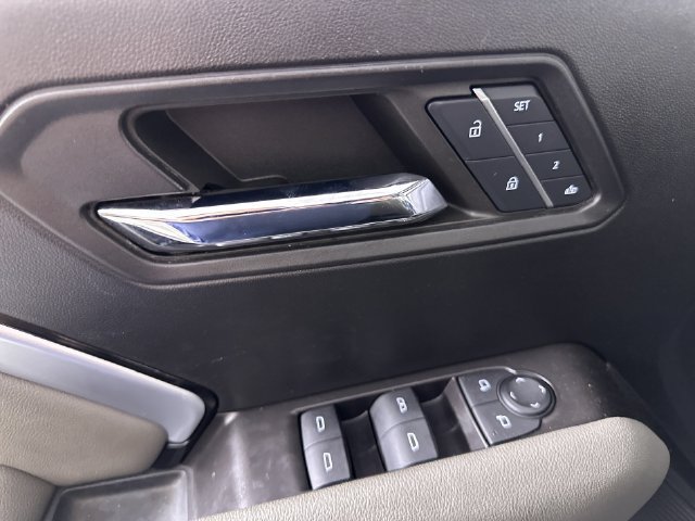 Used 2024 Chevrolet Colorado ZR2 w/ ZR2 Convenience Package III AWD/4WD image 24