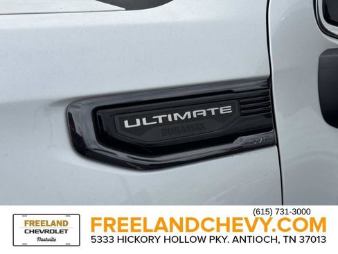 Used 2023 GMC Sierra 1500 Denali Ultimate image 10