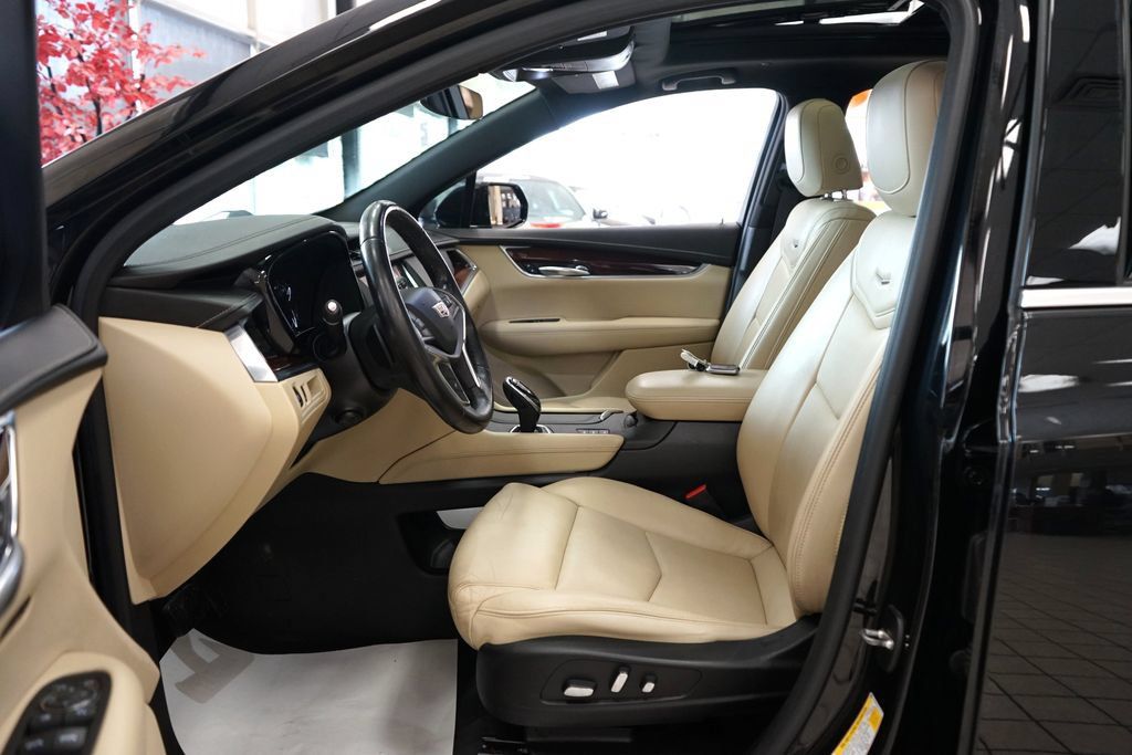 Used 2018 Cadillac XT5 Luxury AWD/4WD image 27