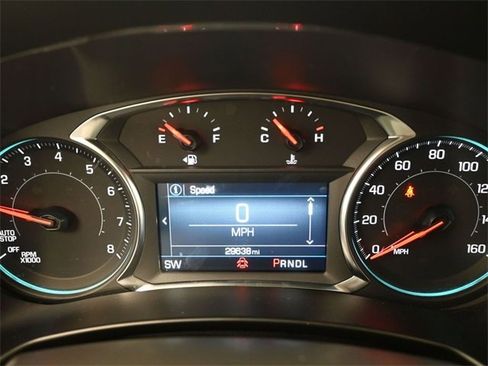 Used 2023 Chevrolet Equinox LT w/ LPO, Floor Liner Package image 13