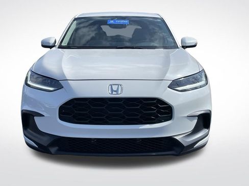 Certified 2025 Honda HR-V LX image 9