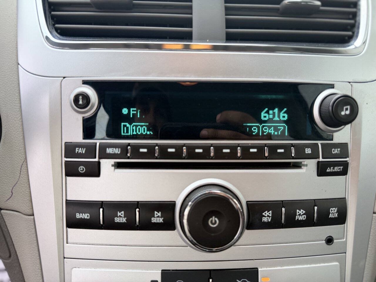 Used 2012 Chevrolet Malibu LS FWD image 16