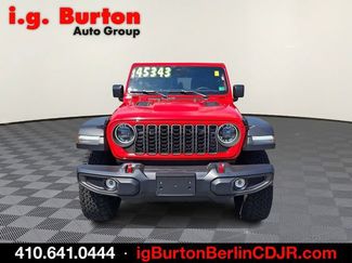 Used 2026 Jeep Wrangler Unlimited Rubicon AWD/4WD video 2
