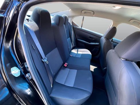 Used 2025 Nissan Sentra SV FWD image 20