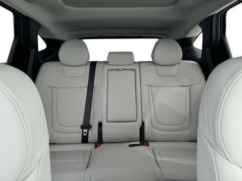 New 2025 Hyundai Tucson SEL image 16