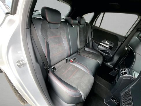 Certified 2023 Mercedes-Benz GLA 250 image 29