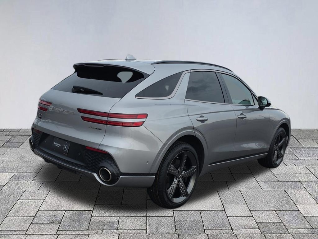 Used 2023 Genesis GV70 3.5T Sport w/ Sport Prestige Package AWD/4WD image 7