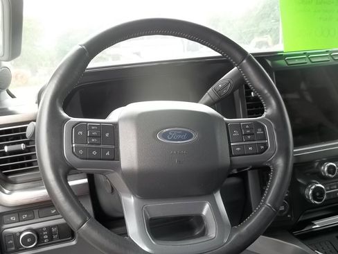 Used 2024 Ford F350 Lariat w/ Chrome Package image 6