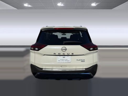 Used 2023 Nissan Rogue Platinum w/ Platinum Premium Package image 8