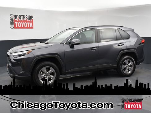 Used 2025 Toyota RAV4 XLE FWD image 1