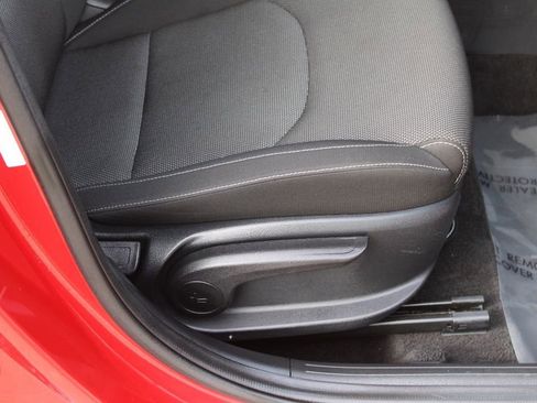 Used 2024 Kia Forte LXS image 19