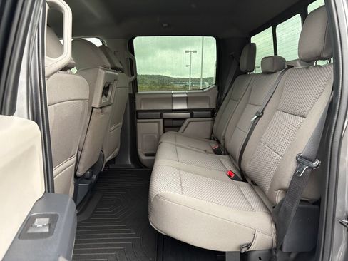 Used 2022 Ford F350 XLT w/ XLT Premium Package AWD/4WD image 13
