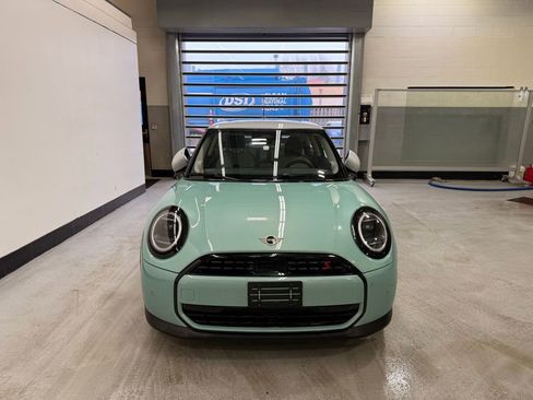 Certified 2025 MINI Cooper S image 8