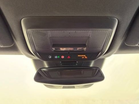 Used 2024 Chevrolet Equinox EV LT AWD/4WD image 41