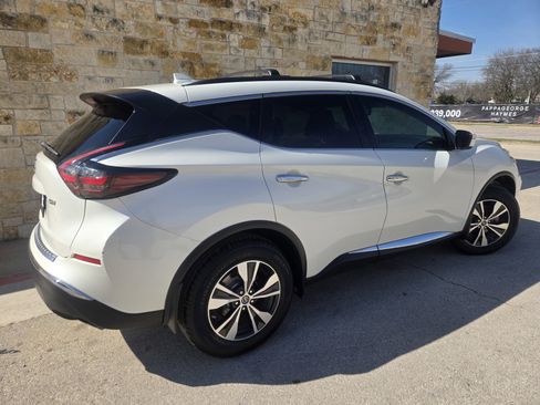 Used 2019 Nissan Murano SV image 20