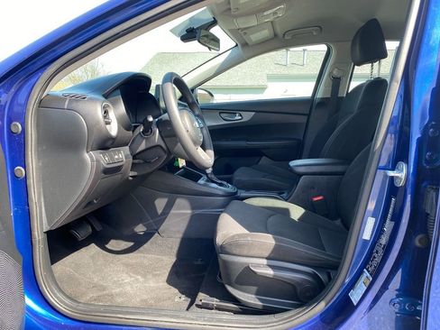 Used 2020 Kia Forte LXS image 12