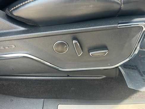 Used 2022 Ford F150 Platinum w/ Equipment Group 701A High AWD/4WD image 20