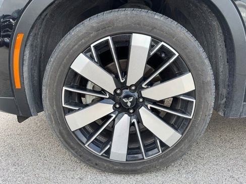 Used 2025 Mitsubishi Outlander SE FWD image 9