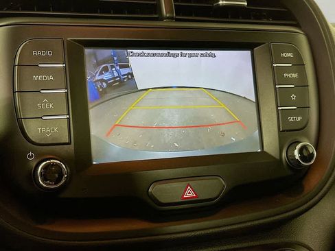 Used 2020 Kia Soul LX image 26