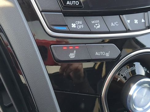 Used 2025 Acura RDX w/ Technology Package image 16