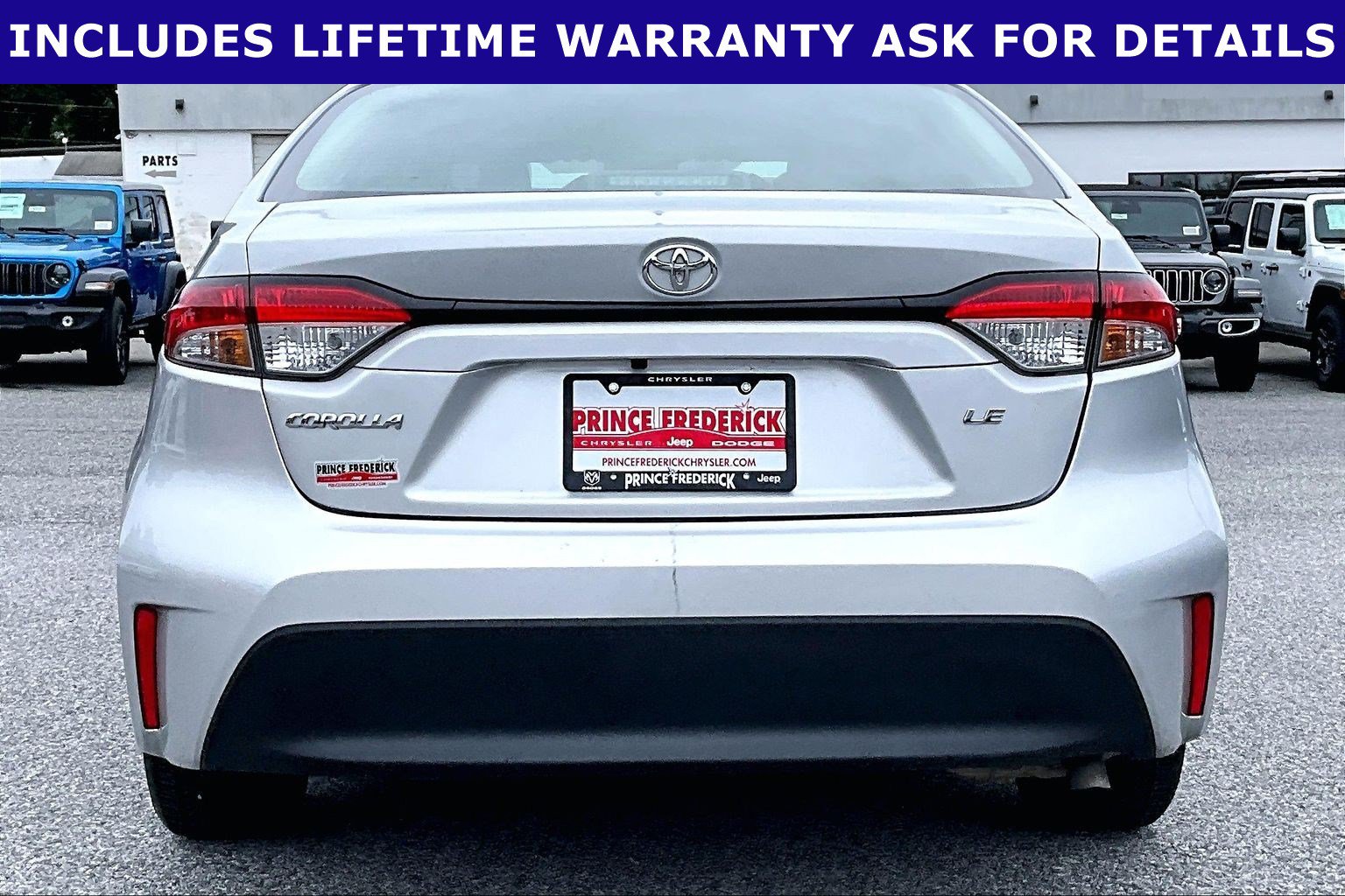 Used 2024 Toyota Corolla LE FWD image 4