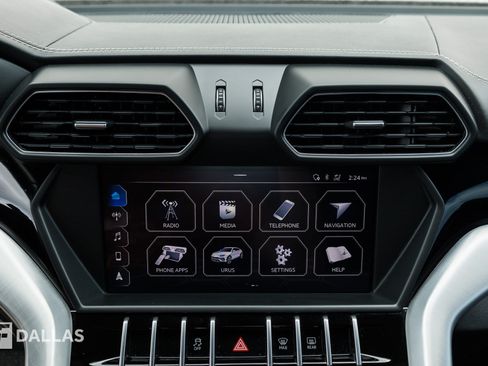 Used 2019 Lamborghini Urus AWD/4WD image 25