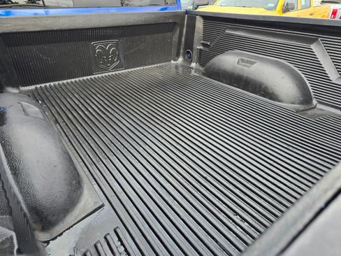 Used 2017 RAM 1500 Classic SLT image 15