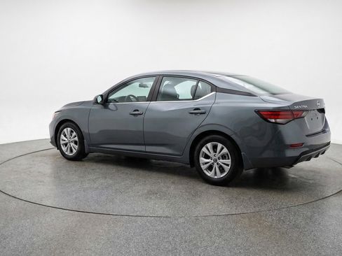 Used 2025 Nissan Sentra S FWD image 6