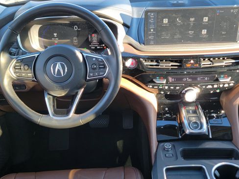 Certified 2025 Acura MDX SH-AWD w/ Technology Package image 12