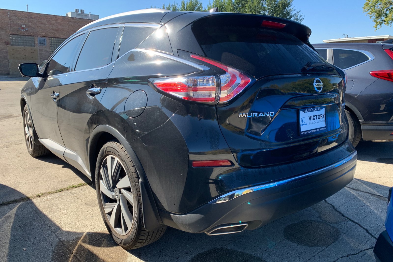 Used 2016 Nissan Murano Platinum w/ Platinum Technology Package AWD/4WD image 3