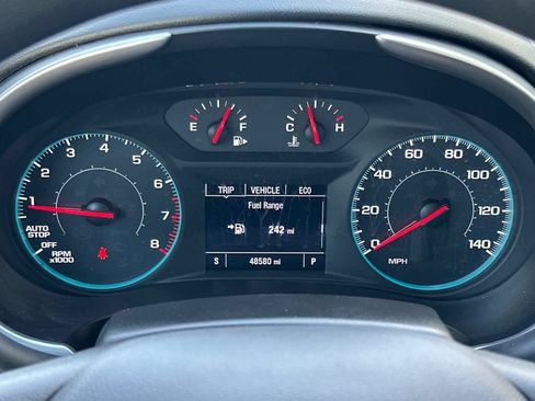 Used 2025 Chevrolet Malibu LT FWD image 24