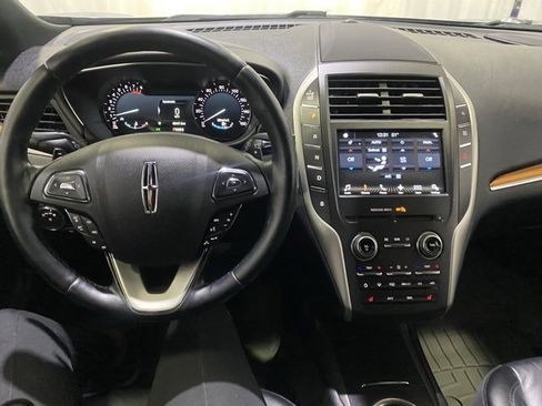 Used 2018 Lincoln MKC Select w/ Select Plus Package image 21