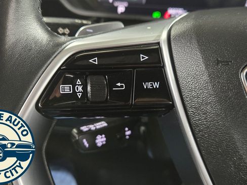 Used 2021 Audi e-tron Premium Plus w/ Premium Plus Package AWD/4WD image 13