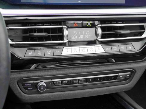 Used 2024 BMW Z4 sDrive30i w/ Shadowloine Package image 29