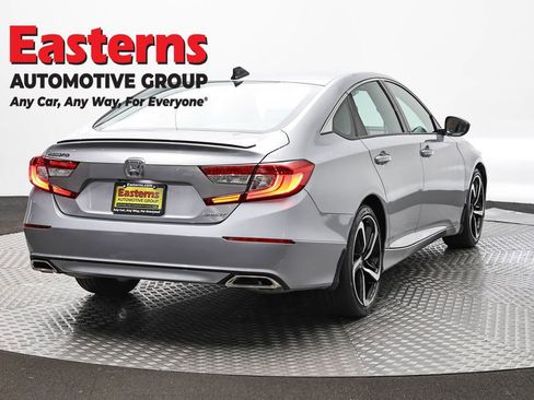 Used 2022 Honda Accord Sport image 5