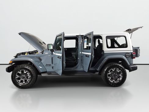 New 2026 Jeep Wrangler Unlimited Sahara w/ Whitecap Package AWD/4WD image 11