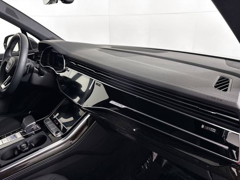 Certified 2025 Audi Q7 3.0T Premium Plus w/ Premium Plus Package image 29