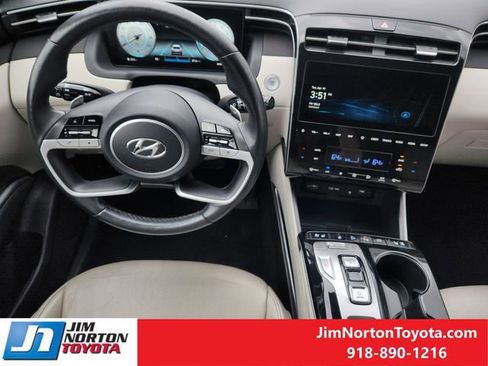 Used 2024 Hyundai Tucson Limited image 26
