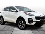 Used 2020 Kia Sportage LX image 2