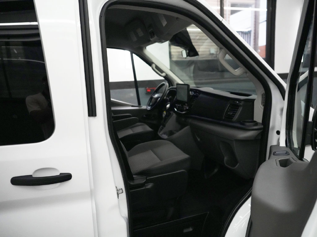 Used 2025 Ford Transit 350 XLT RWD image 30