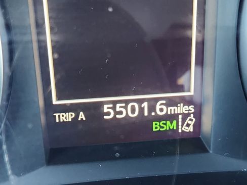 Used 2018 Toyota Highlander Limited Platinum image 22