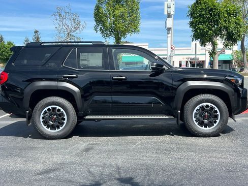 New 2026 Toyota 4Runner TRD Off-Road Premium image 9